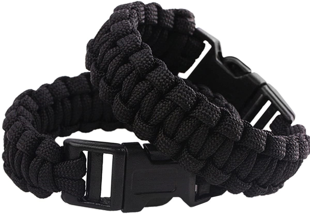 Paracord Survival Bracelet	